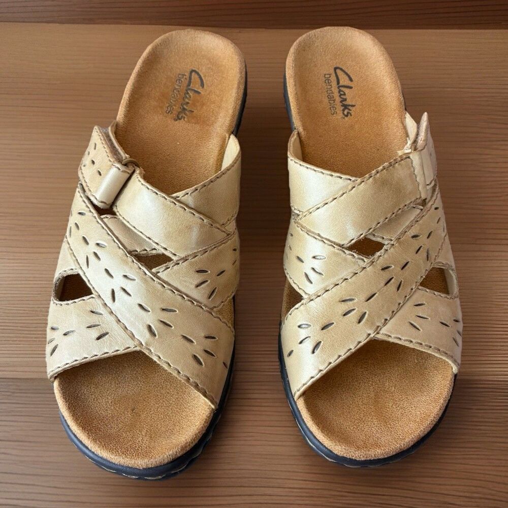 Clarks Bendables Sandals Leather Comfort Slip On Wedge Slide Womens Size 7M